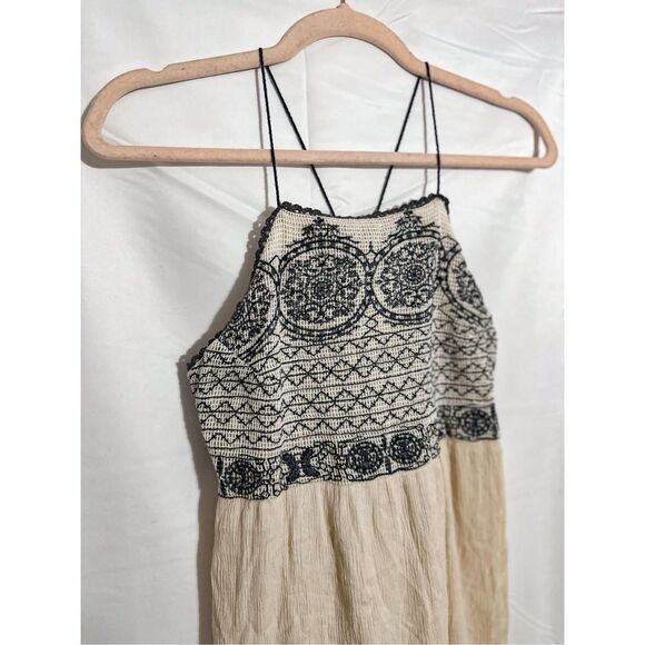 Bohemian Embroidered Halter Top - Black and Cream - Picture 7 of 7
